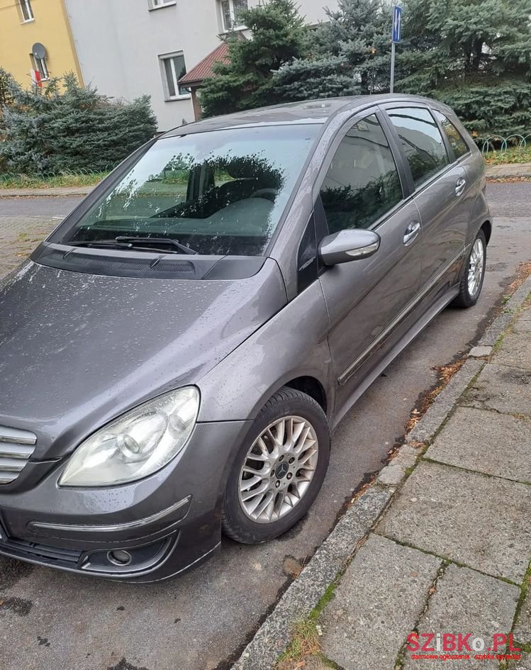 2008' Mercedes-Benz B-Class 180 Cdi photo #3