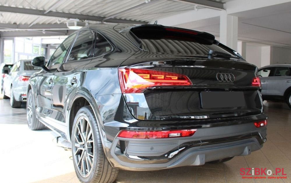 2024' Audi Q5 Sportback photo #3