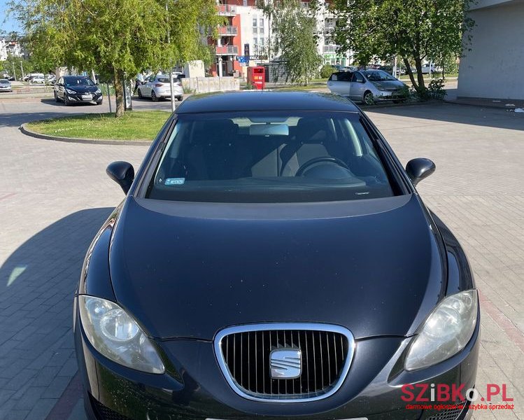 2007' SEAT Leon photo #2
