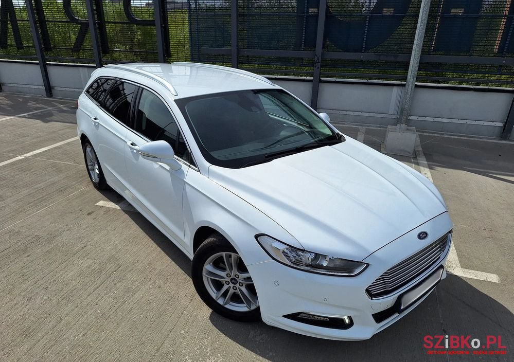 2017' Ford Mondeo photo #6