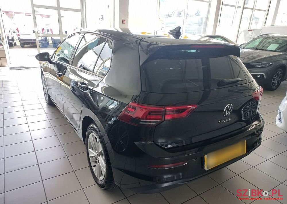 2022' Volkswagen Golf photo #6