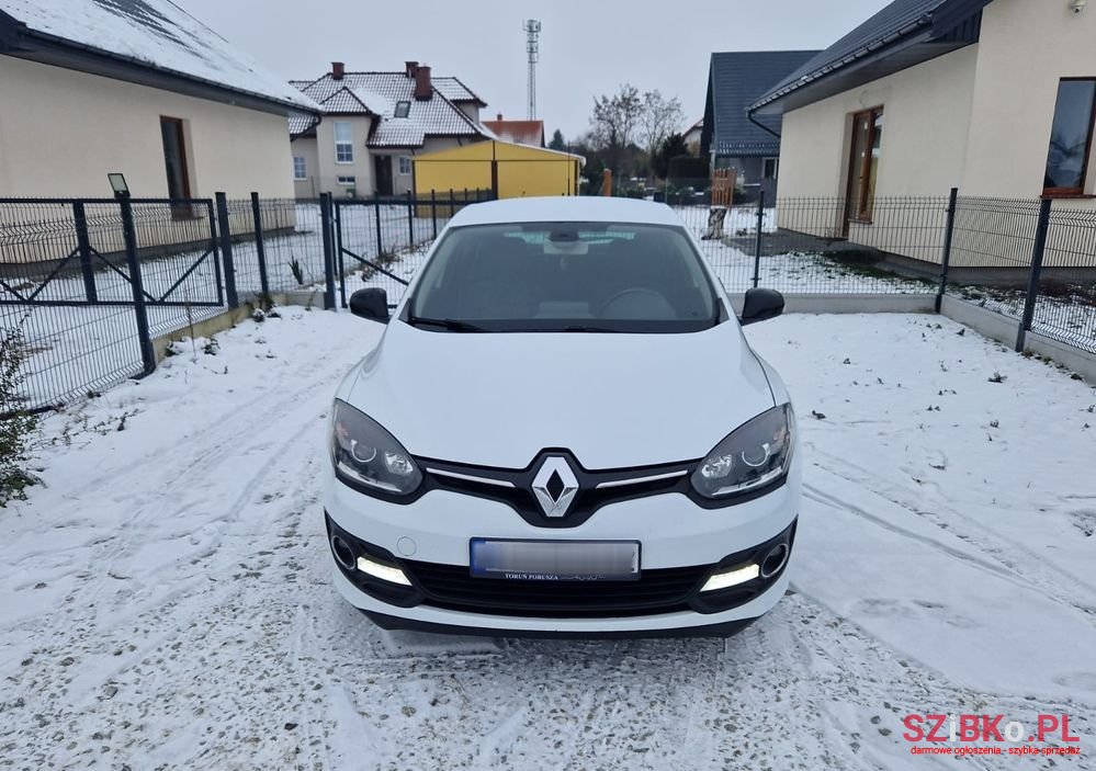 2015' Renault Megane photo #3