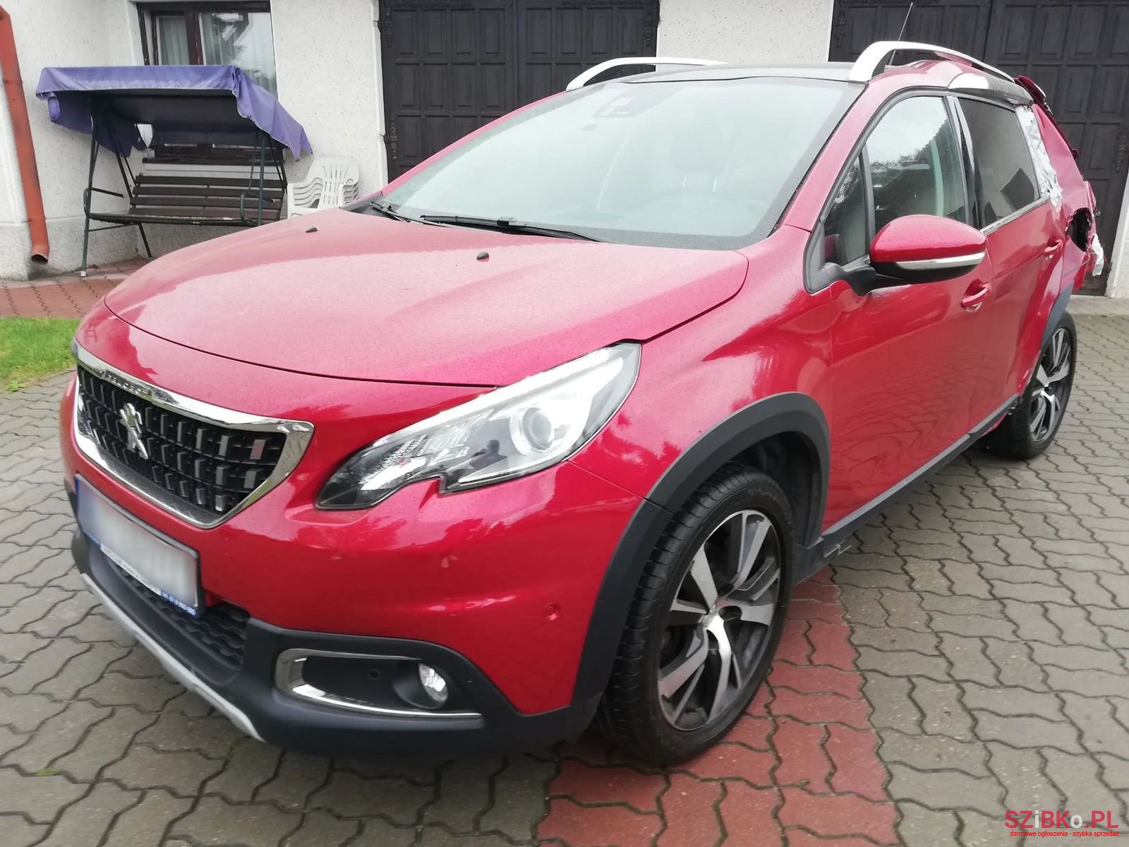 2016' Peugeot 2008 photo #1