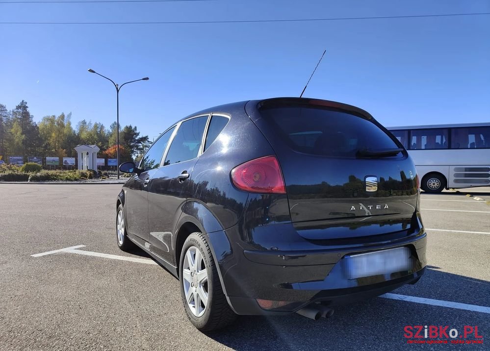 2008' SEAT Altea photo #6