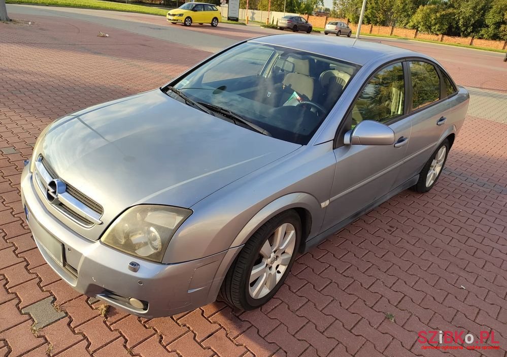 2005' Opel Vectra photo #1