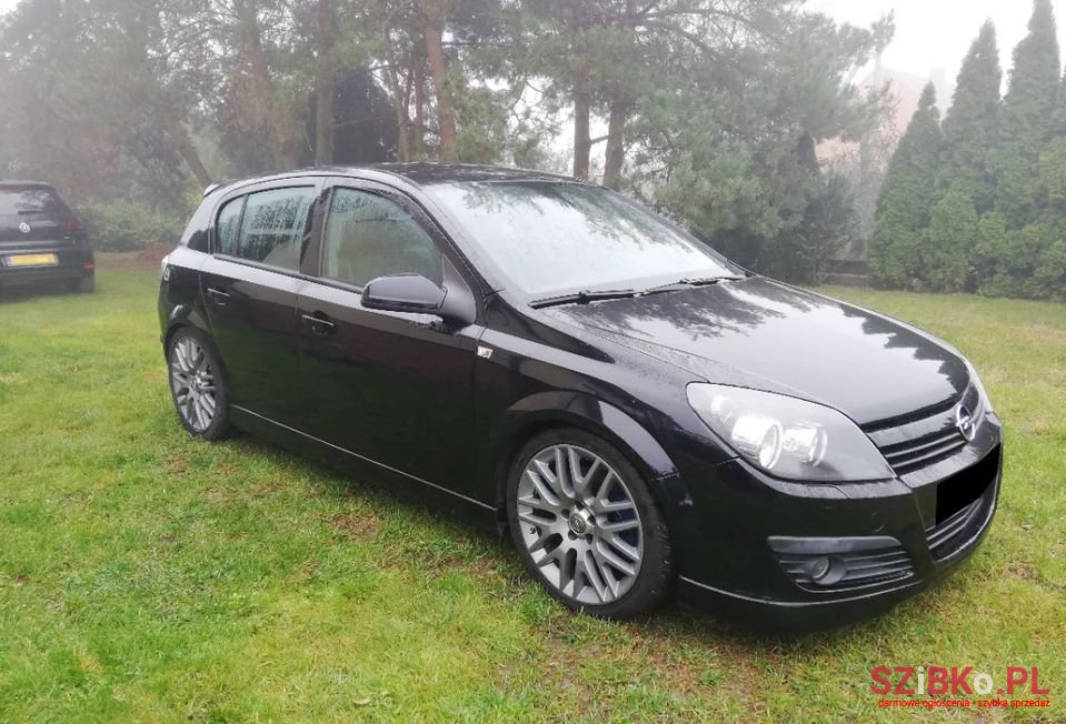 2005' Opel Astra photo #3