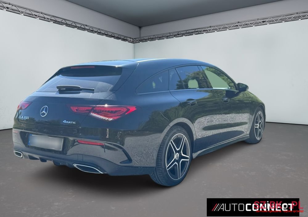 2020' Mercedes-Benz CLA photo #3