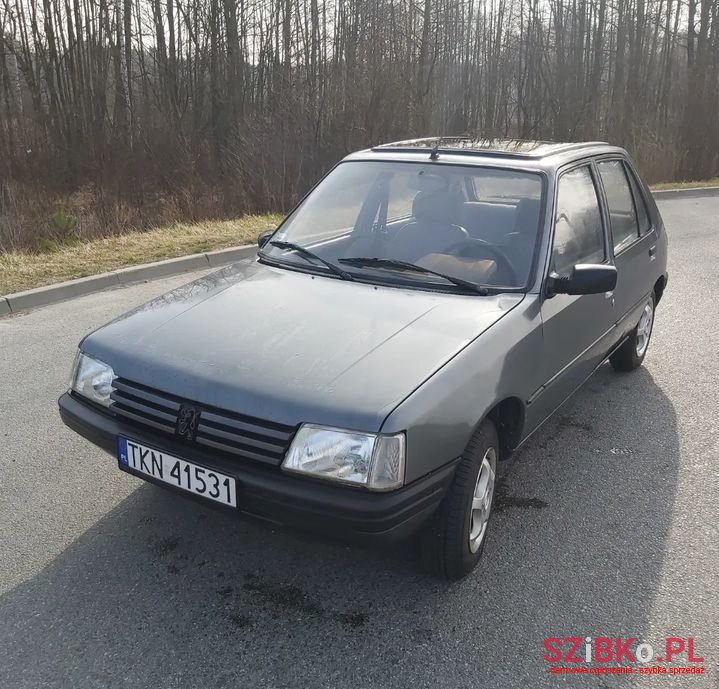 1991' Peugeot 205 photo #2