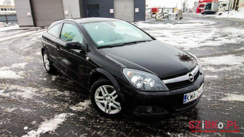 2007' Opel Astra photo #1