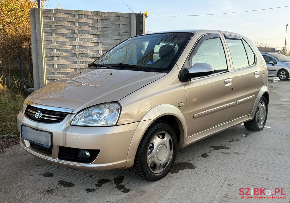 2010' Tata Indica 1.4 Glx photo #1