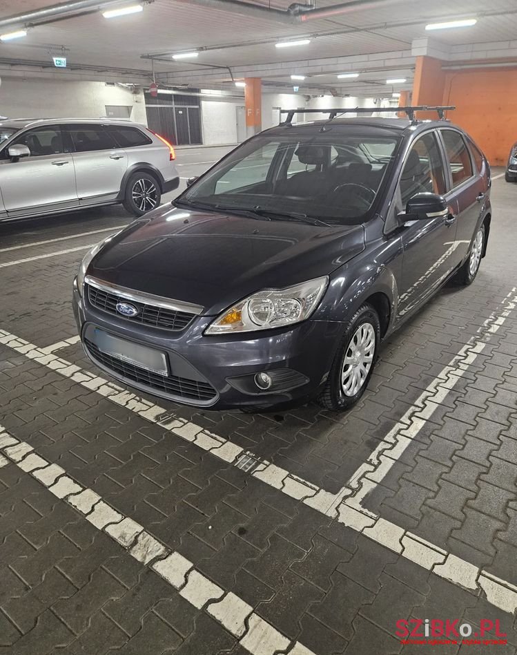 2009' Ford Focus photo #2