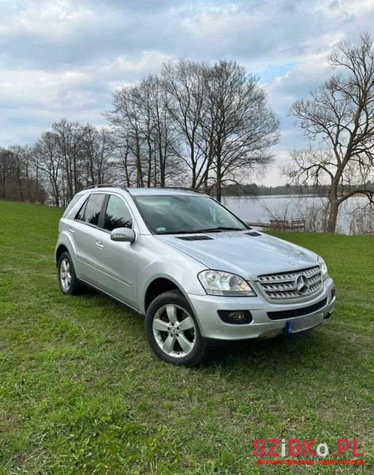 2007' Mercedes-Benz Ml photo #4