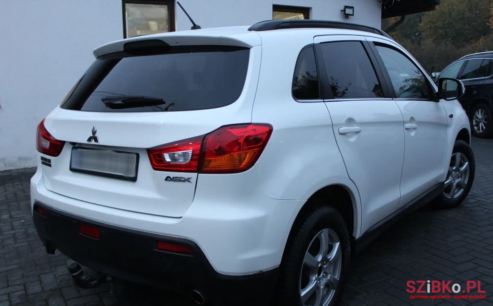 2012' Mitsubishi ASX photo #6