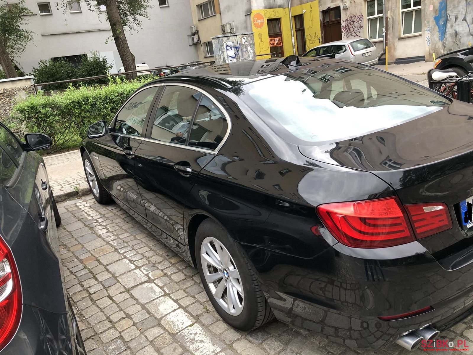 2013' BMW 520 photo #4