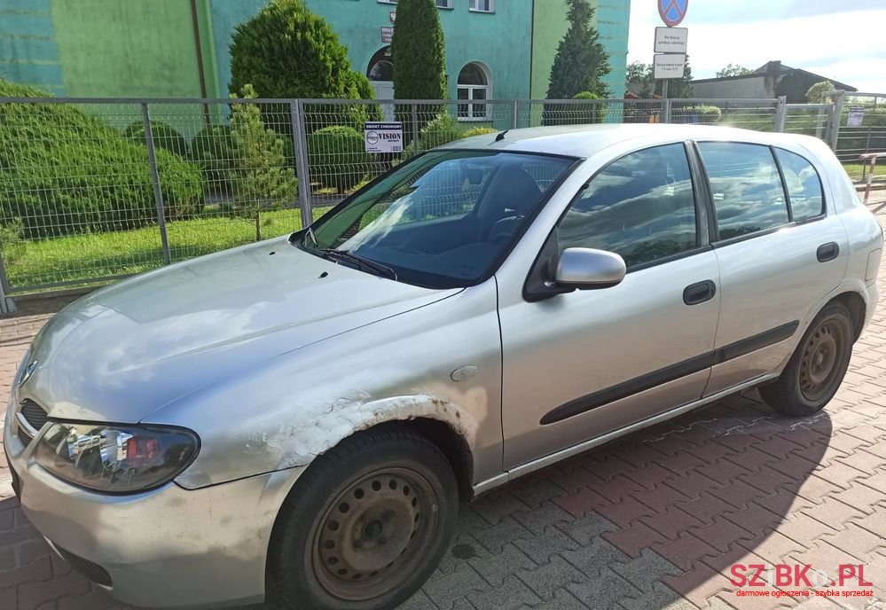 2006' Nissan Almera photo #3