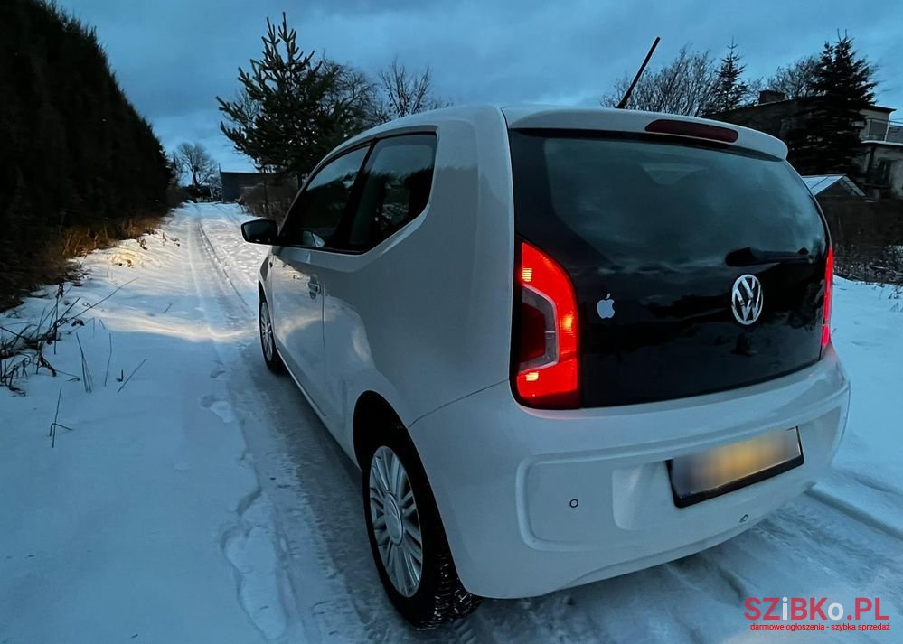 2014' Volkswagen Up! Cup photo #6
