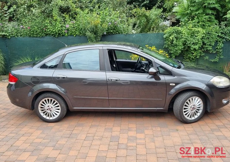 2007' Fiat Linea 1.4 Dynamic photo #3