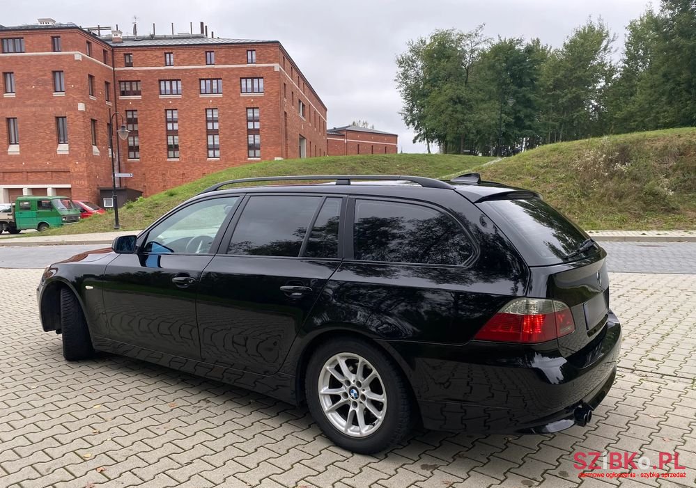 2005' BMW 5 Series 520D photo #6