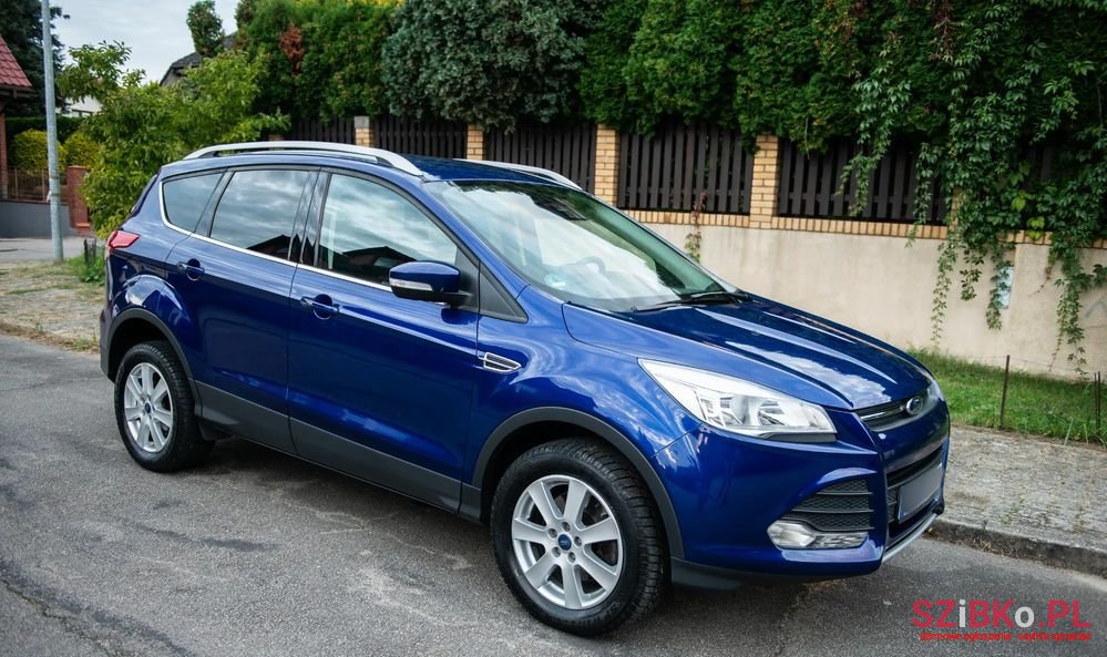 2014' Ford Kuga photo #3
