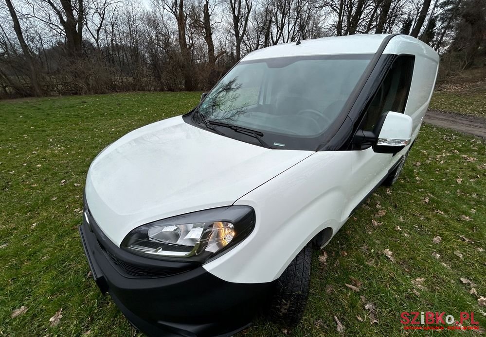 2018' Fiat Doblo photo #5