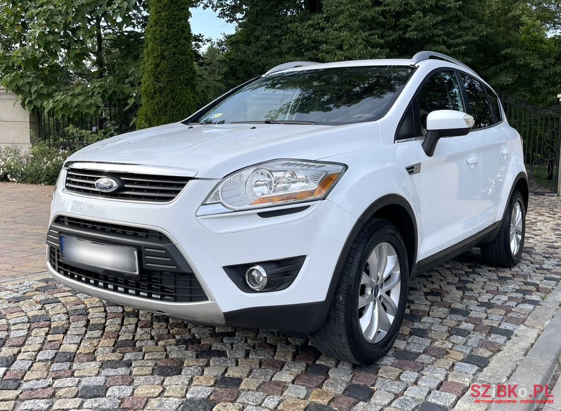 2011' Ford Kuga photo #2