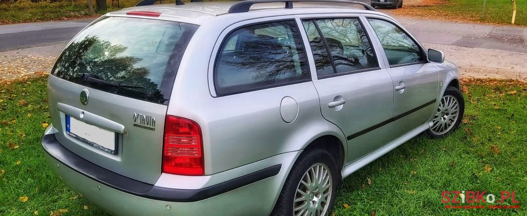 2003' Skoda Octavia photo #6