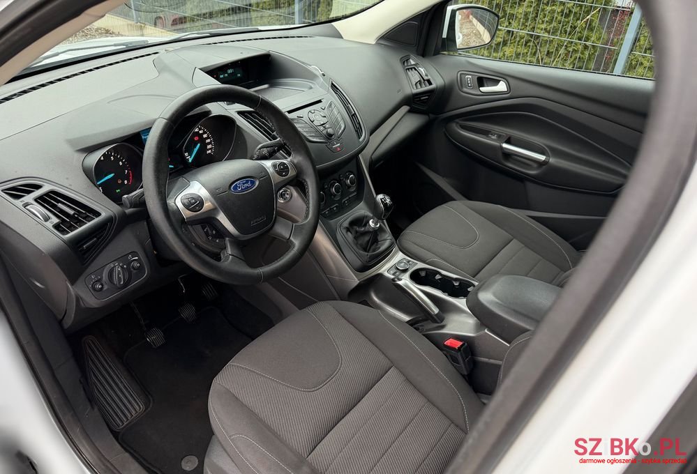 2016' Ford Kuga photo #6