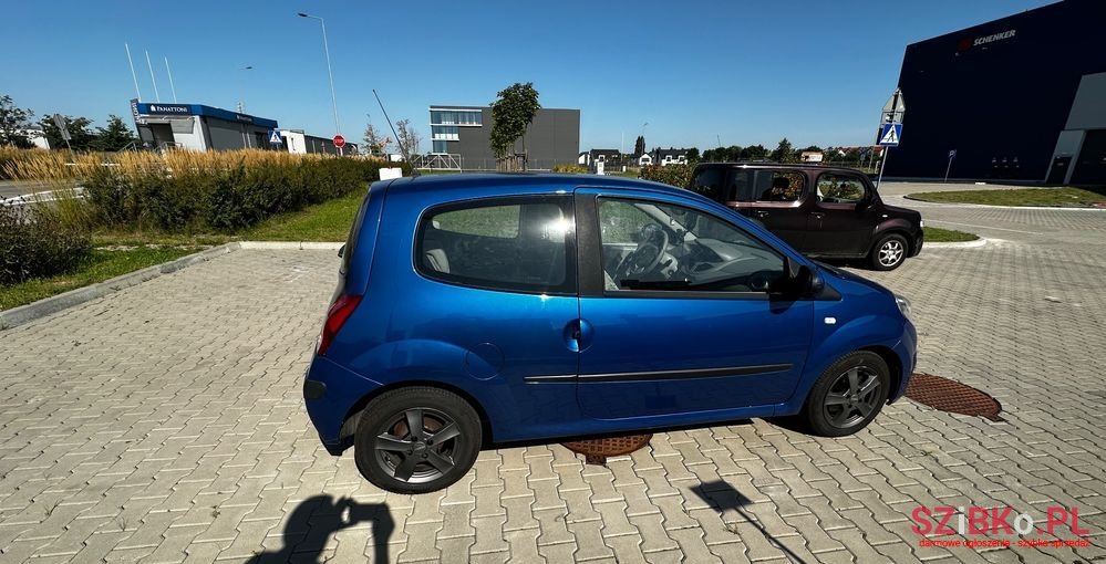 2008' Renault Twingo photo #2