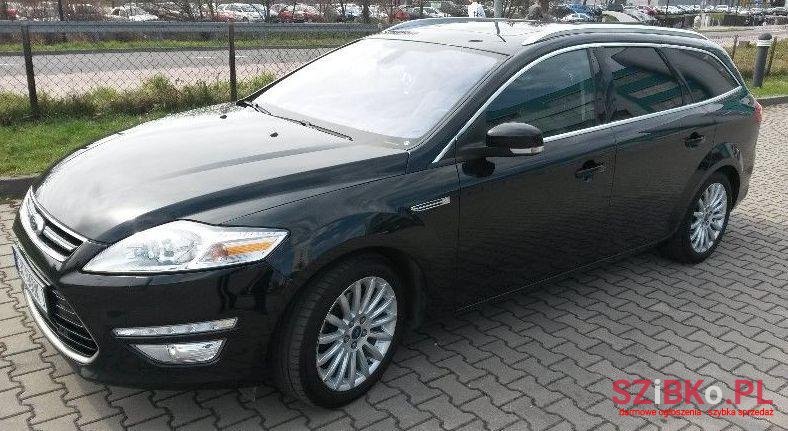 2014' Ford Mondeo photo #1