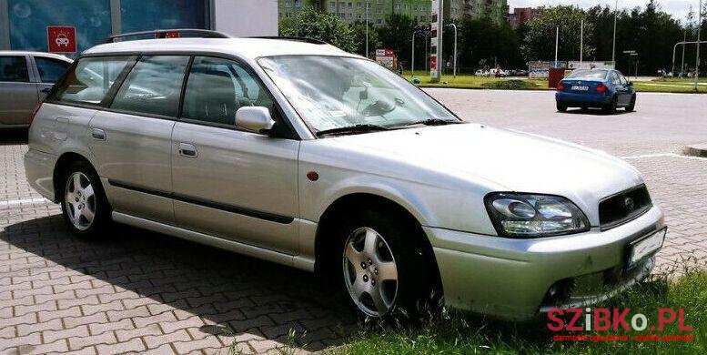 2001' Subaru Legacy, Legacy Outback photo #1