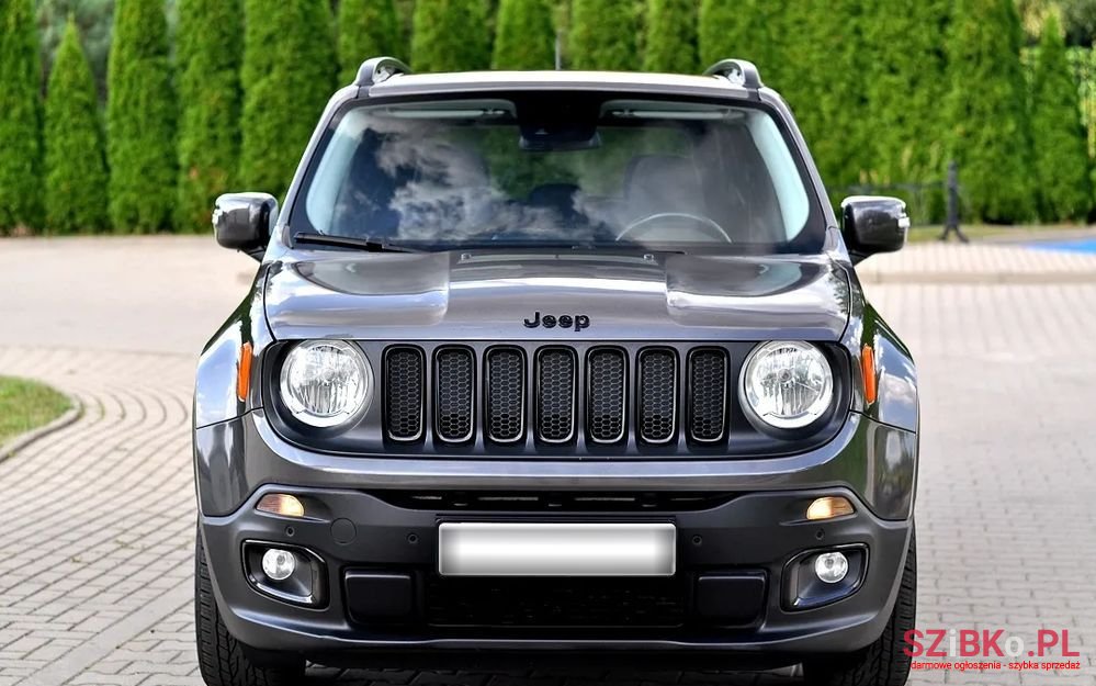 2018' Jeep Renegade photo #3