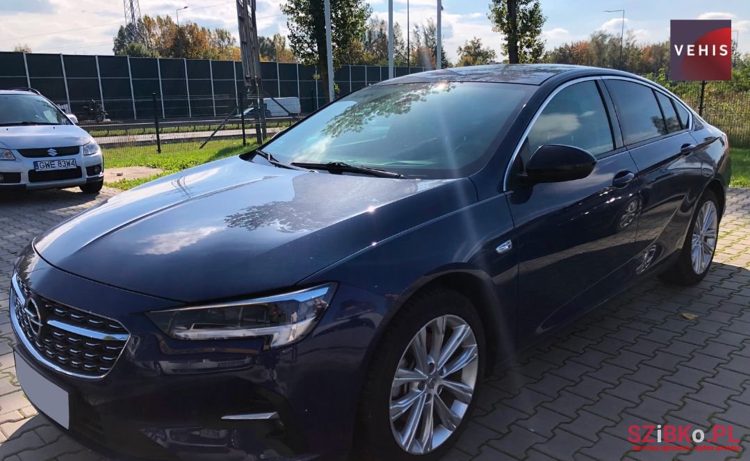 2022' Opel Insignia photo #2
