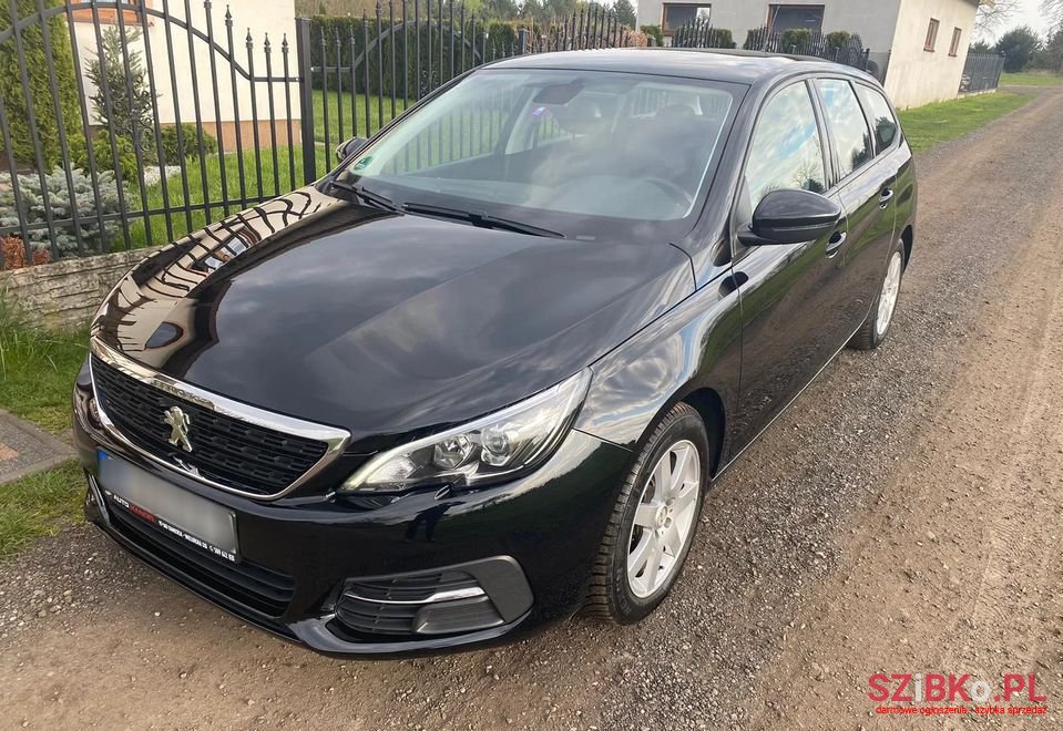 2018' Peugeot 308 photo #1