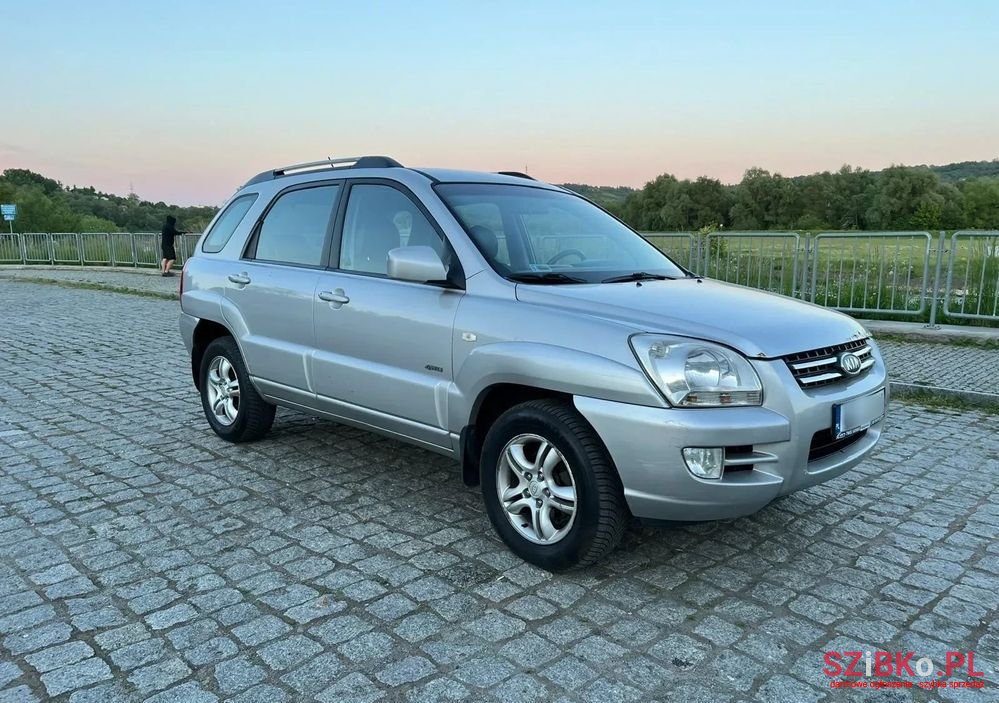 2004' Kia Sportage photo #1