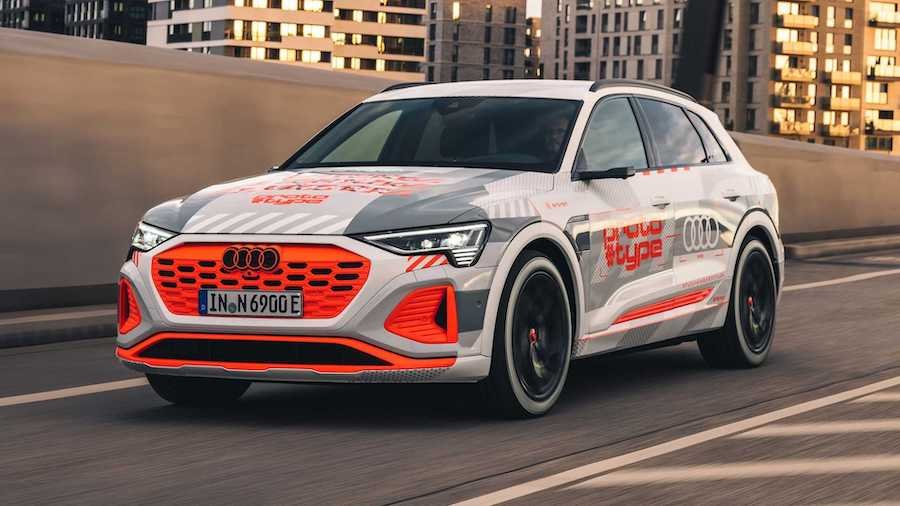 Audi E-tron prototype previews next generation models