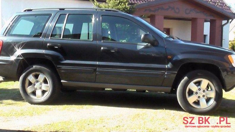 2002' Jeep Grand Cherokee photo #5