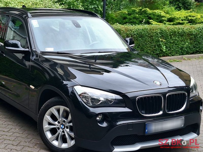 2011' BMW X1 Xdrive18D photo #1