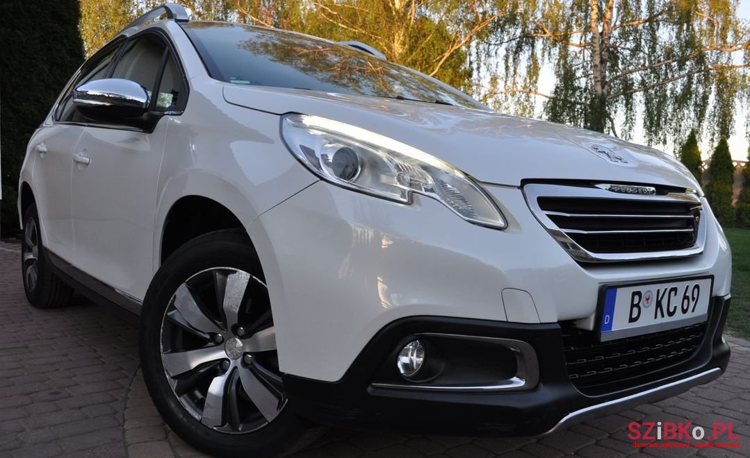 2014' Peugeot 2008 photo #3