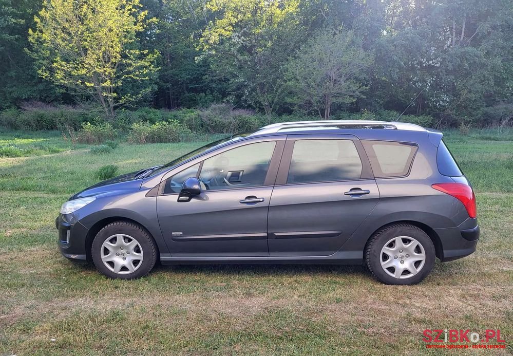 2009' Peugeot 308 photo #6