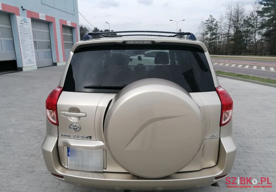 2007' Toyota RAV4 photo #6
