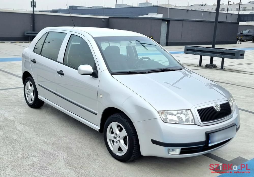 2004' Skoda Fabia photo #1