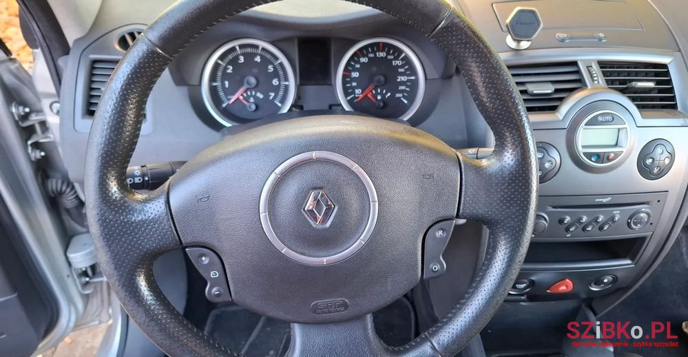 2006' Renault Megane photo #5