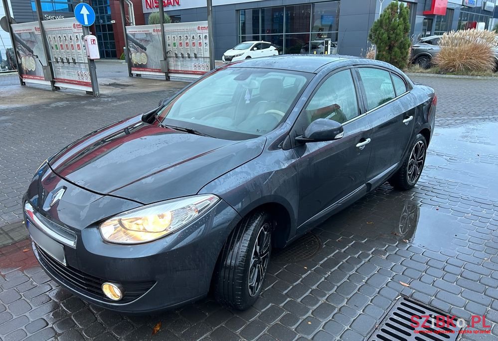 2012' Renault Fluence photo #1
