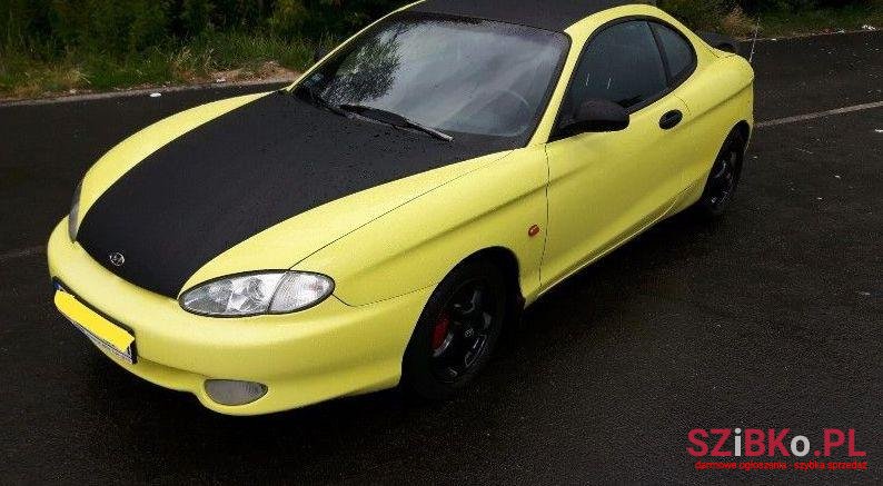 1998' Hyundai Coupe photo #1