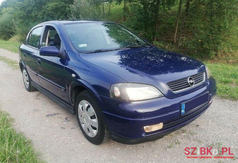 2003' Opel Astra photo #1