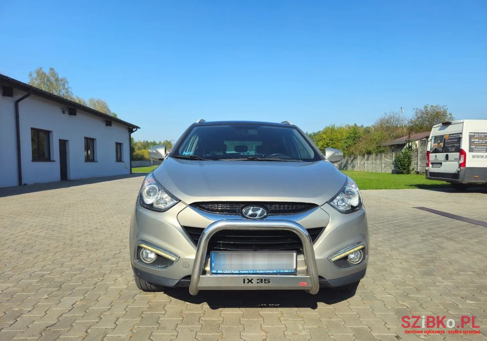 2011' Hyundai ix35 2.0 Crdi Style photo #3
