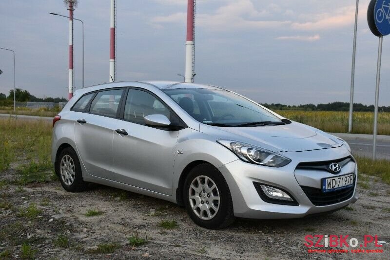 2014' Hyundai i30 photo #1