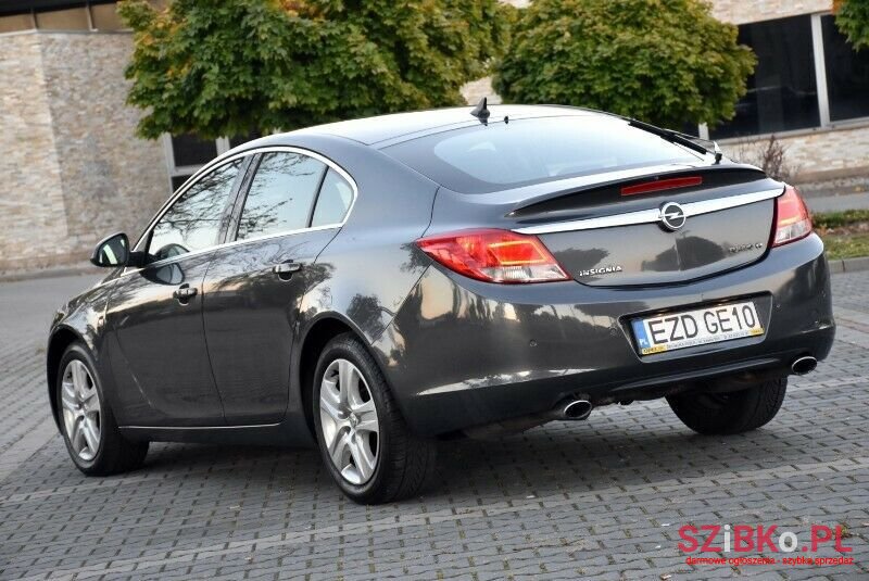 2009' Opel Insignia photo #5