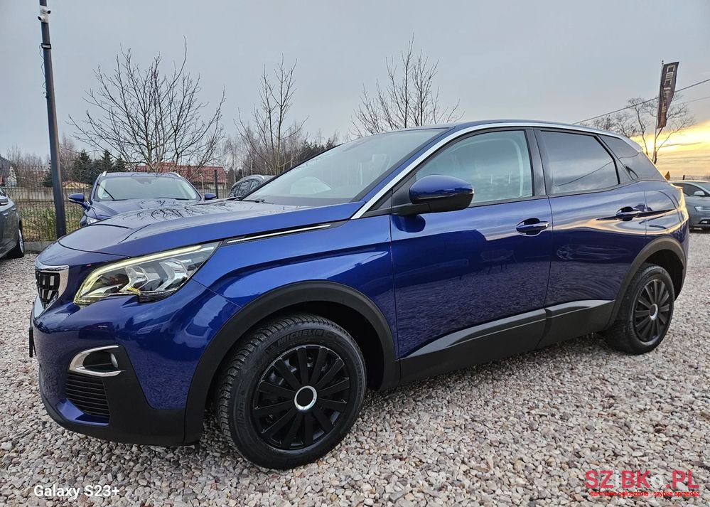 2017' Peugeot 3008 1.2 Puretech Allure photo #3