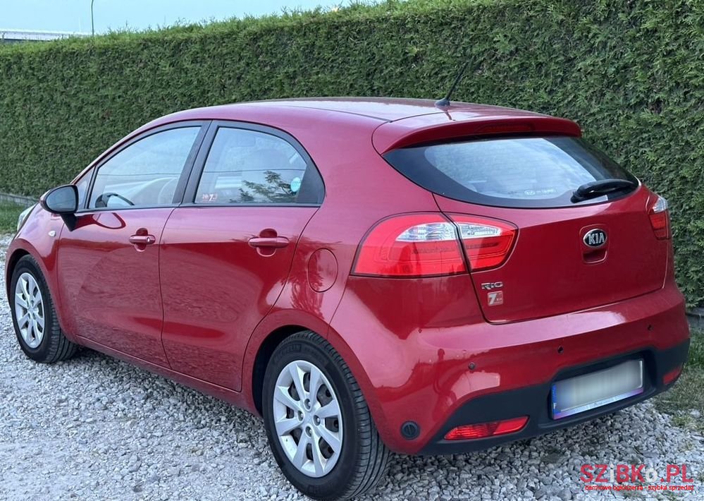 2014' Kia Rio 1.4 Xl photo #3